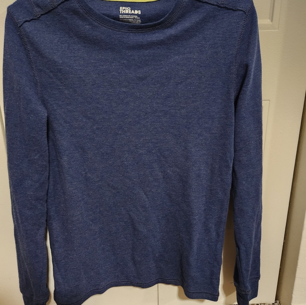 Epic Threads - Picture 2 of 3